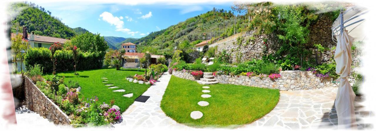 Casa Vacanze Family Albisola Superiore Exteriör bild